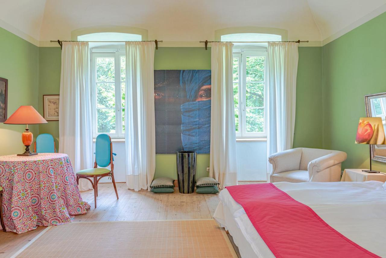 Svastics Kuria Hotel Szentgalosker Екстериор снимка